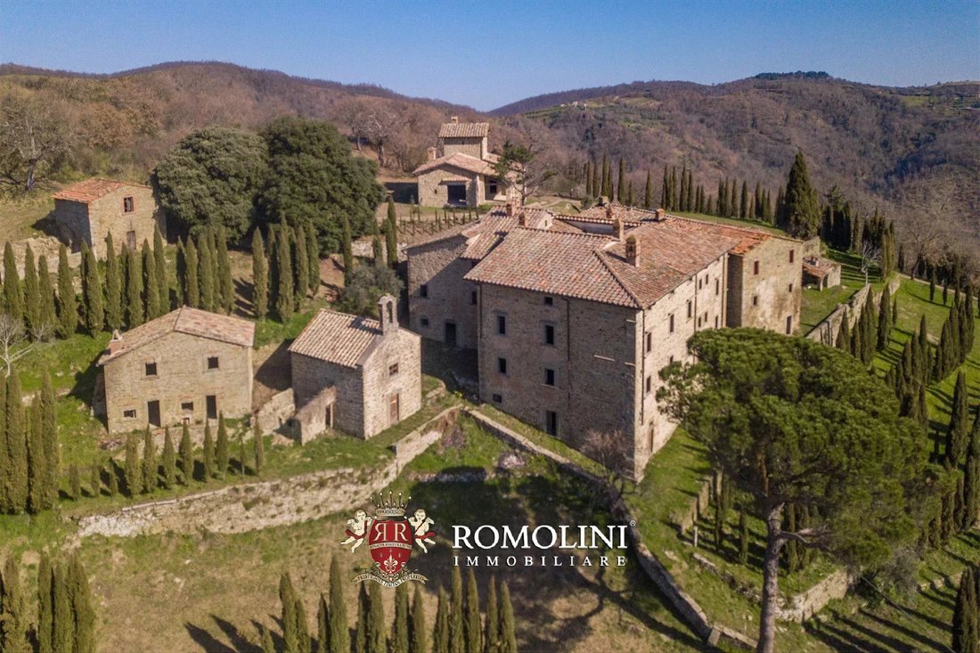 Estate in Center, Arezzo, Tuscany 4 - 16402918