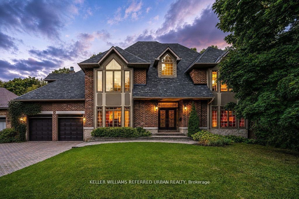 House in Newmarket, Ontario, Canada 1 - 18286116