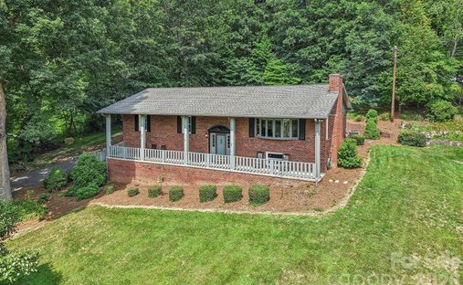House in Waynesville, North Carolina, United States 1