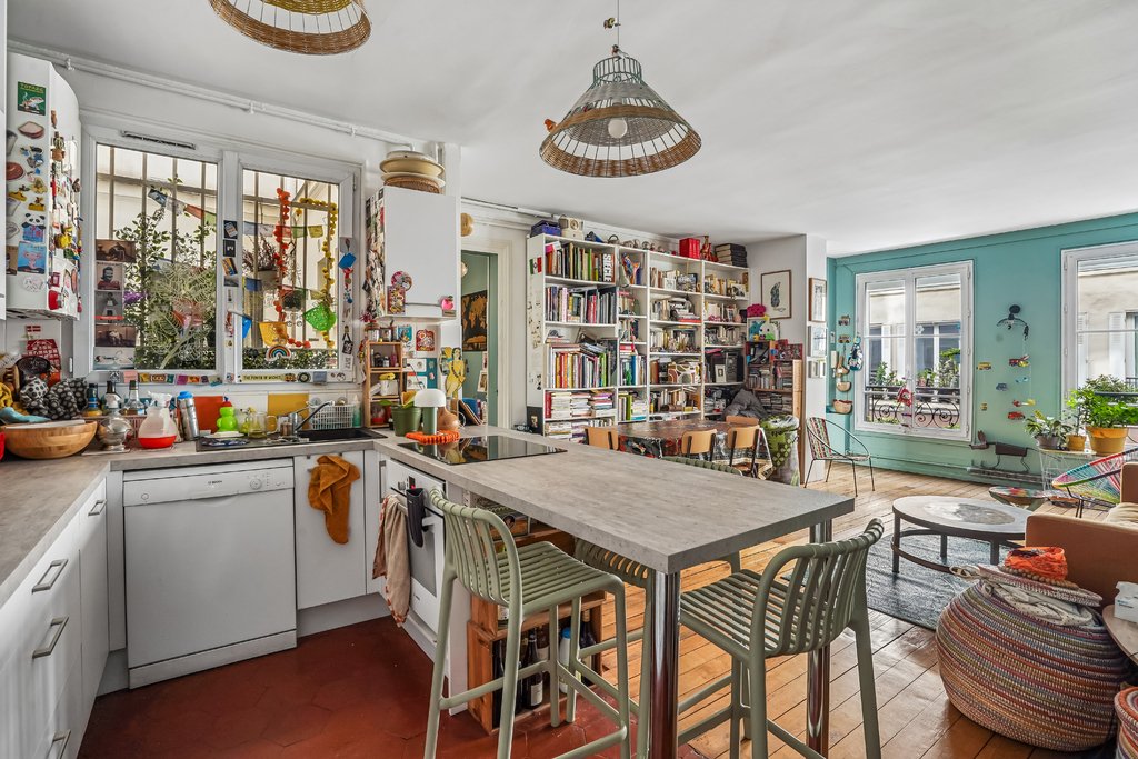 Apartment in Chateau d'Eau-Lancry, Paris 10e Arrondissement, Paris 5 - 18282196