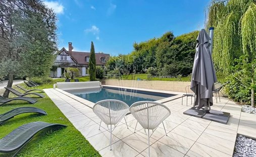 House in Barneville-la-Bertran, Normandy, France 1