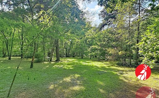 Land in Noisy-sur-Ecole, Ile-de-France, France 1