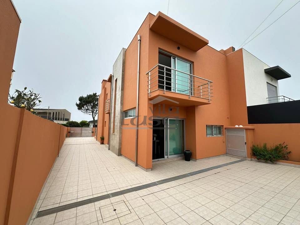 Townhouse in Vila Chã, Porto District, Portugal 4 - 18288436