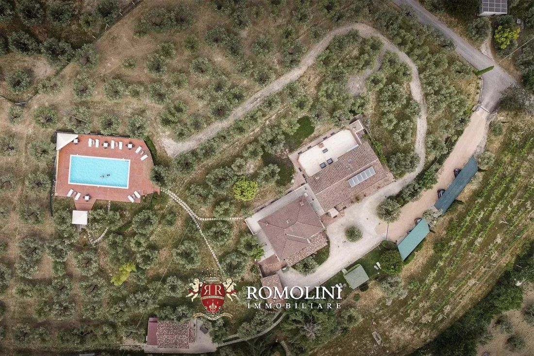 Villa in Assisi, Umbria, Italy 3 - 17436620