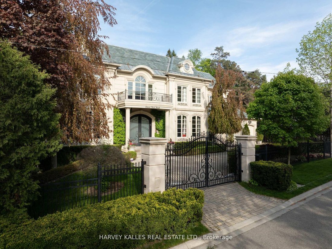 House in Toronto, Ontario, Canada 3 - 18287635