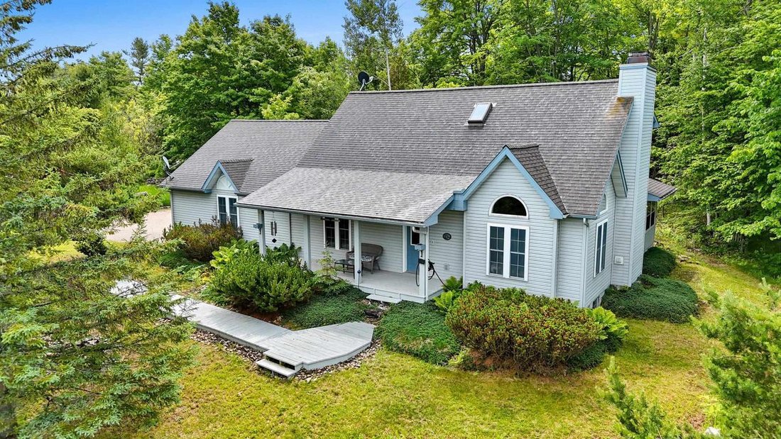 House in Sister Bay, Wisconsin, United States 1 - 18280013