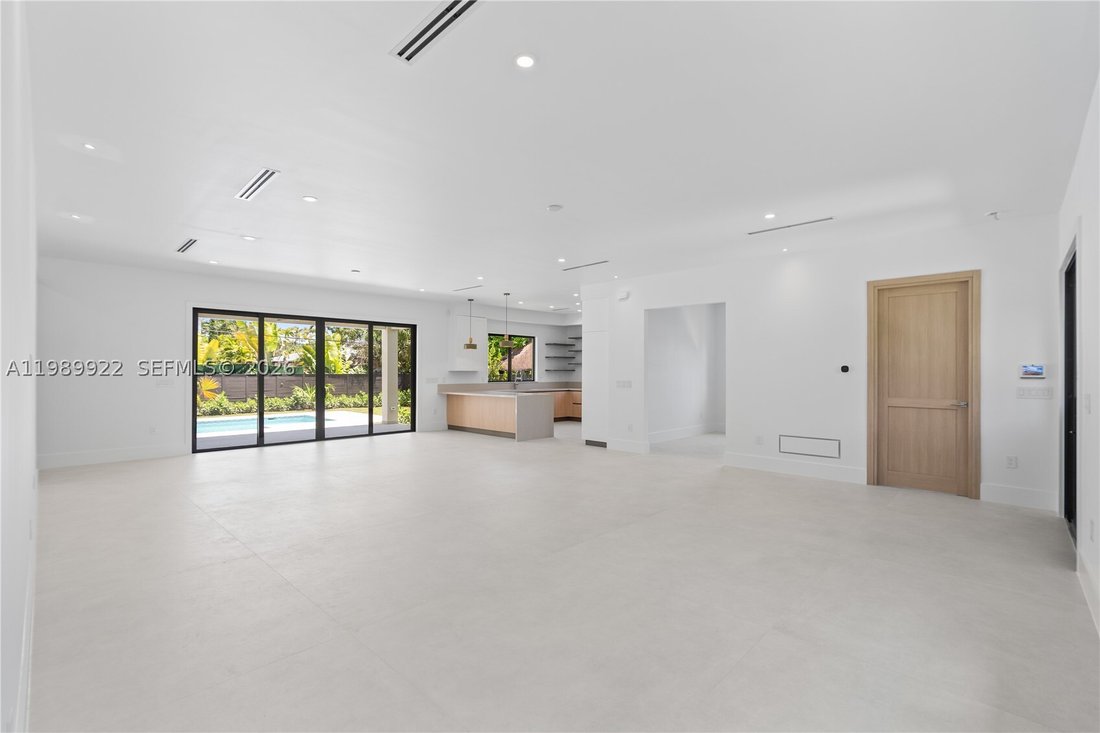 House in Miami, Florida, United States 3 - 17534068