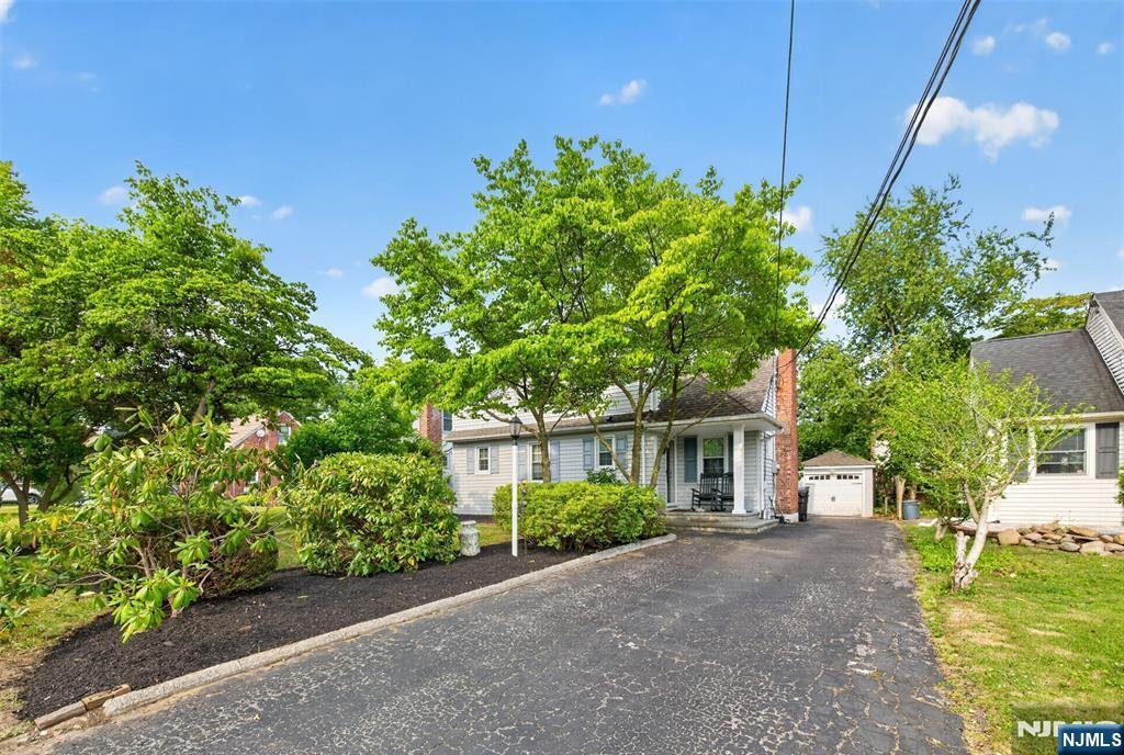 House in Dumont, New Jersey, United States 2 - 18272109