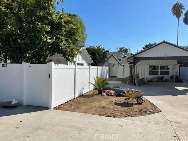 Condo in Los Angeles, California, United States 3 - 18158787
