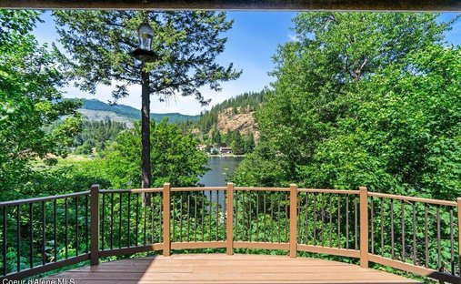 House in Rathdrum, Idaho, United States 1