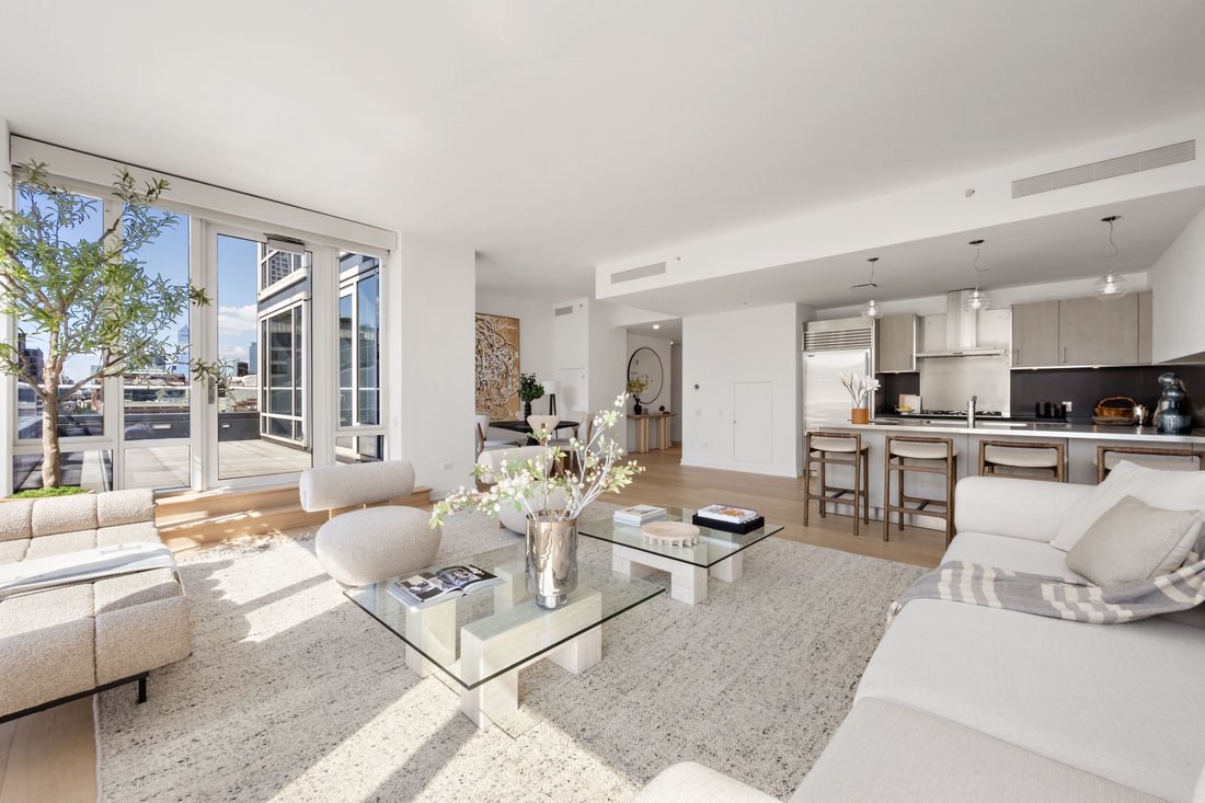 Condo in New York, New York, United States 5 - 18288097