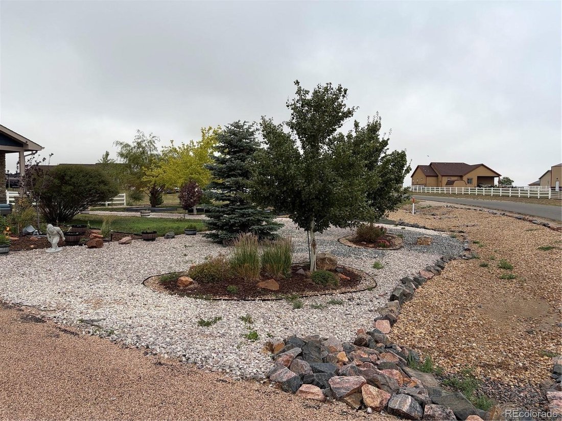 House in Keenesburg, Colorado, United States 3 - 18290560