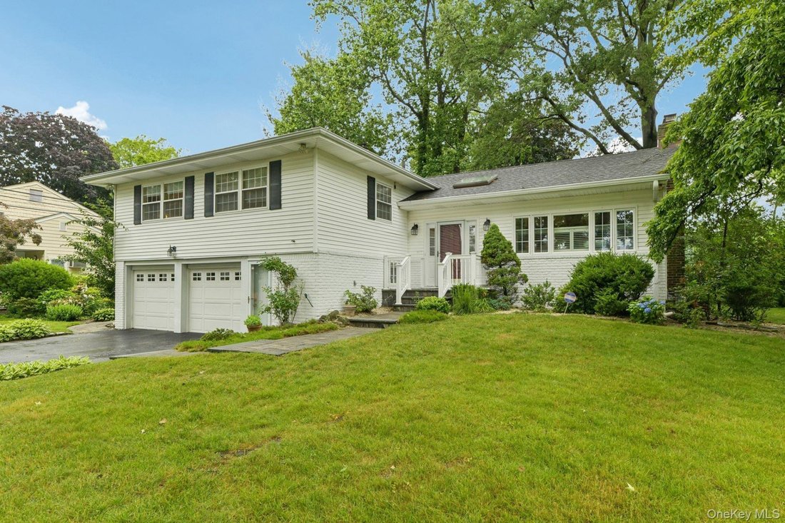 House in East Williston, New York, United States 1 - 18287645