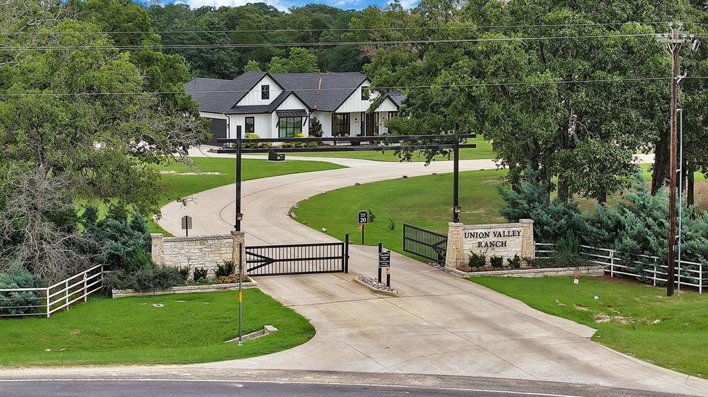 House in Union Valley, Texas, United States 2 - 18292410