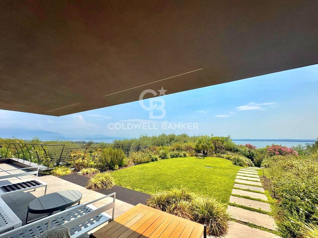 Villa in Hill Zone, Padenghe sul Garda, Lombardy 2 - 18287622