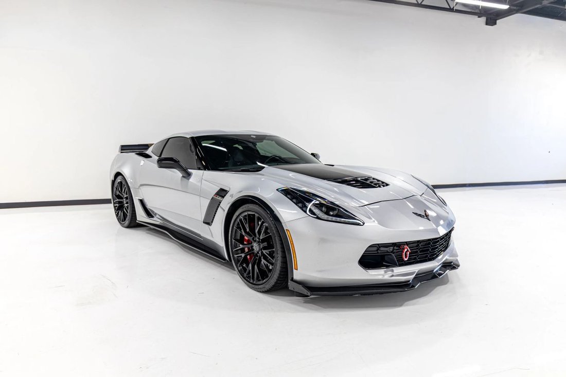 Coupe in Tempe, AZ, United States 2 - 18289848