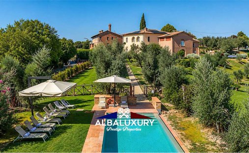Villa in Costalpino, Siena, Tuscany 1