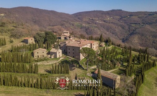 Estate in Center, Arezzo, Tuscany 1
