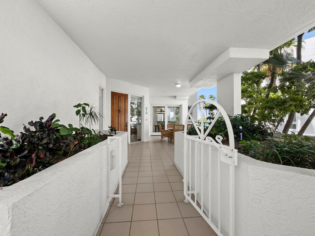 Condo in Longboat Key, Florida, United States 5 - 18280986