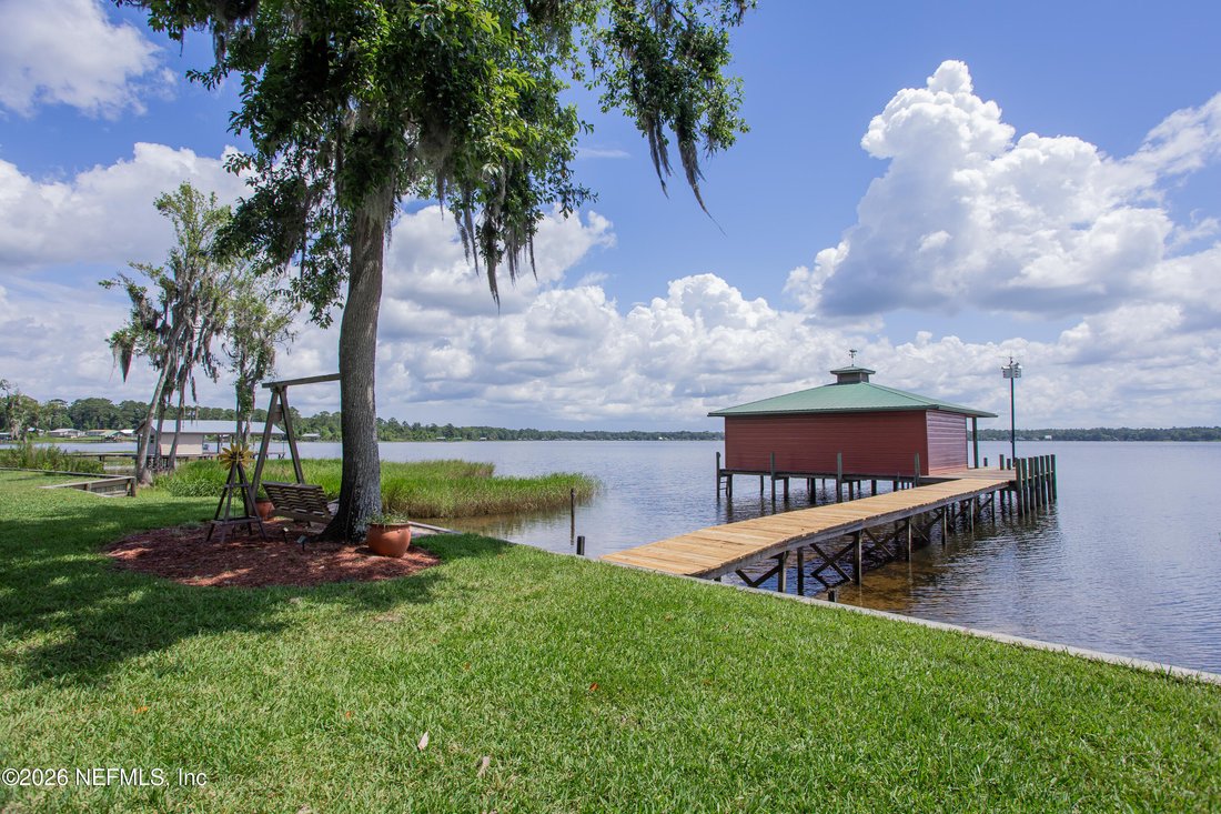 House in Florahome, Florida, United States 3 - 18294637