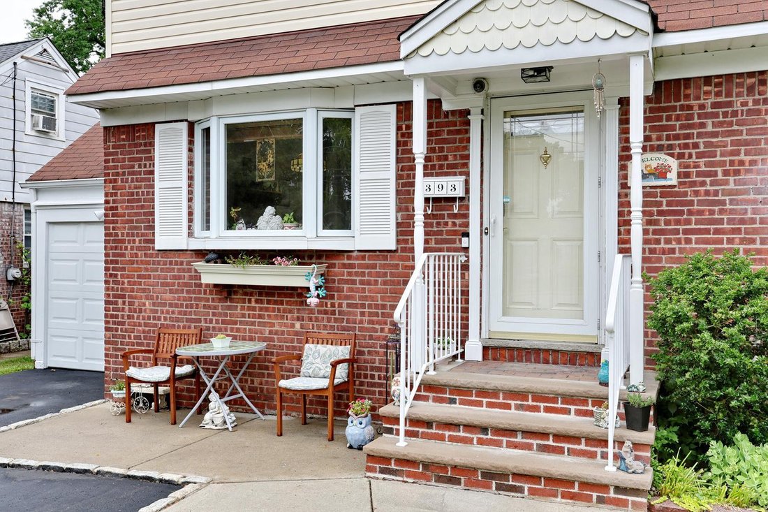 House in Bergenfield, New Jersey, United States 2 - 18290214