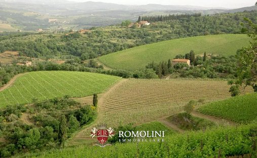 Estate in Center, Greve in Chianti, Tuscany 1