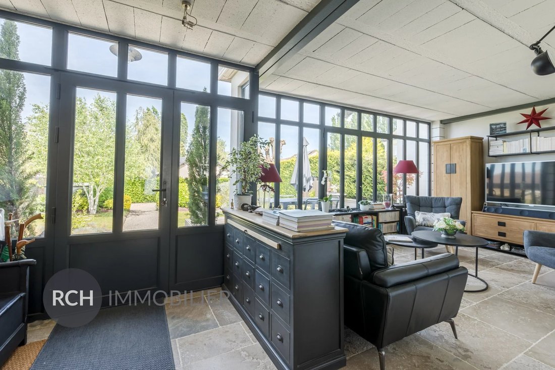 House in Montfort-l'Amaury, Ile-de-France, France 4 - 18291142