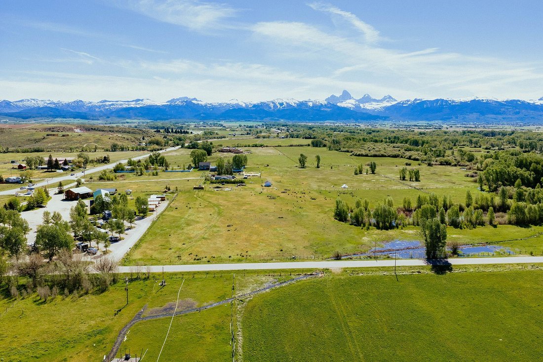 Land in Tetonia, Idaho, United States 5 - 18290114