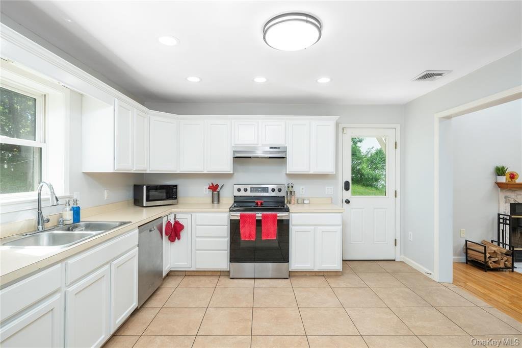 House in Cortlandt, New York, United States 4 - 18282137