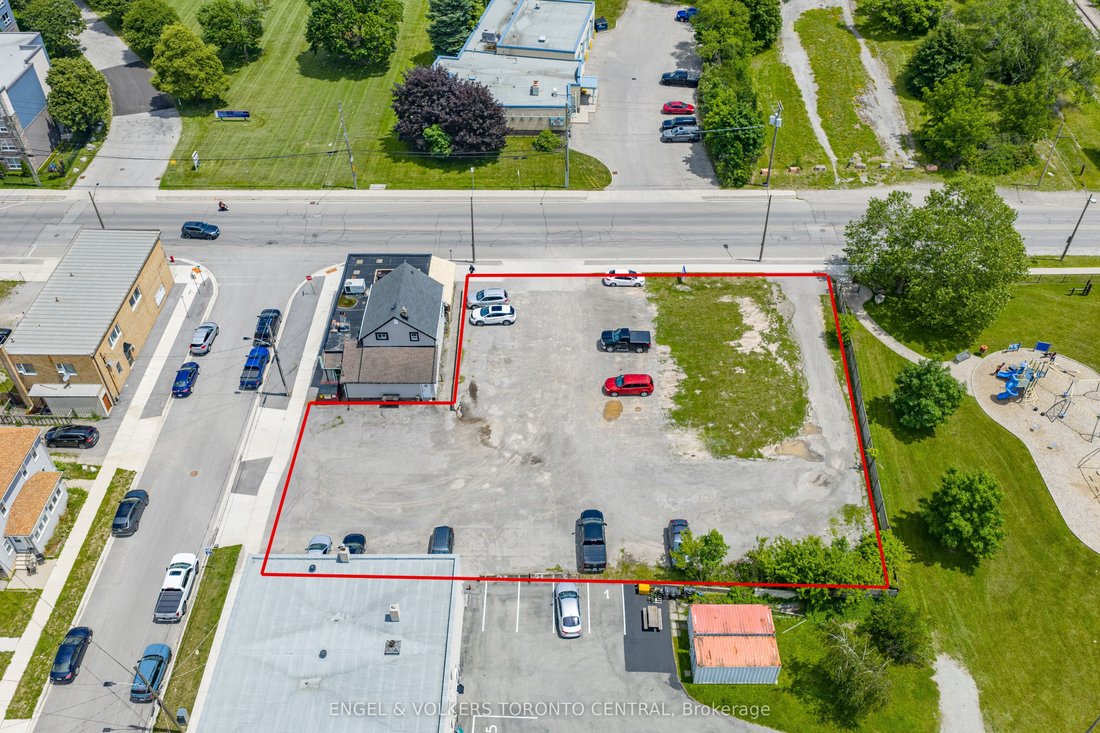 Land in Welland, Ontario, Canada 1 - 18289197