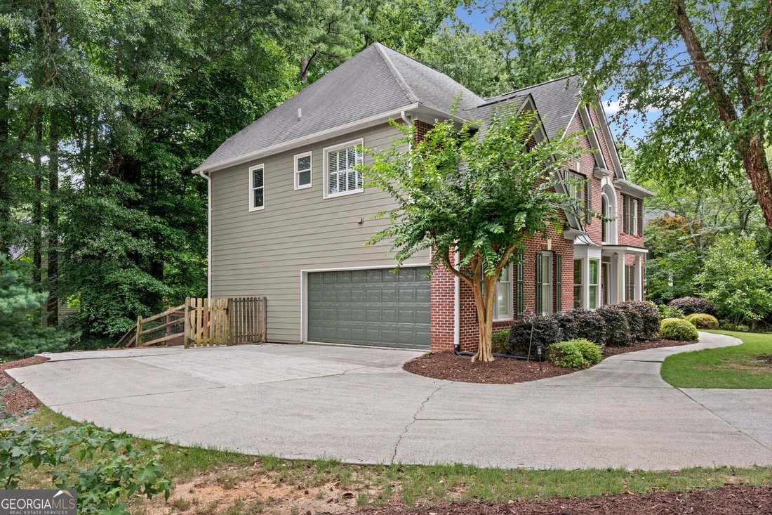 House in Johns Creek, Georgia, United States 2 - 18295599