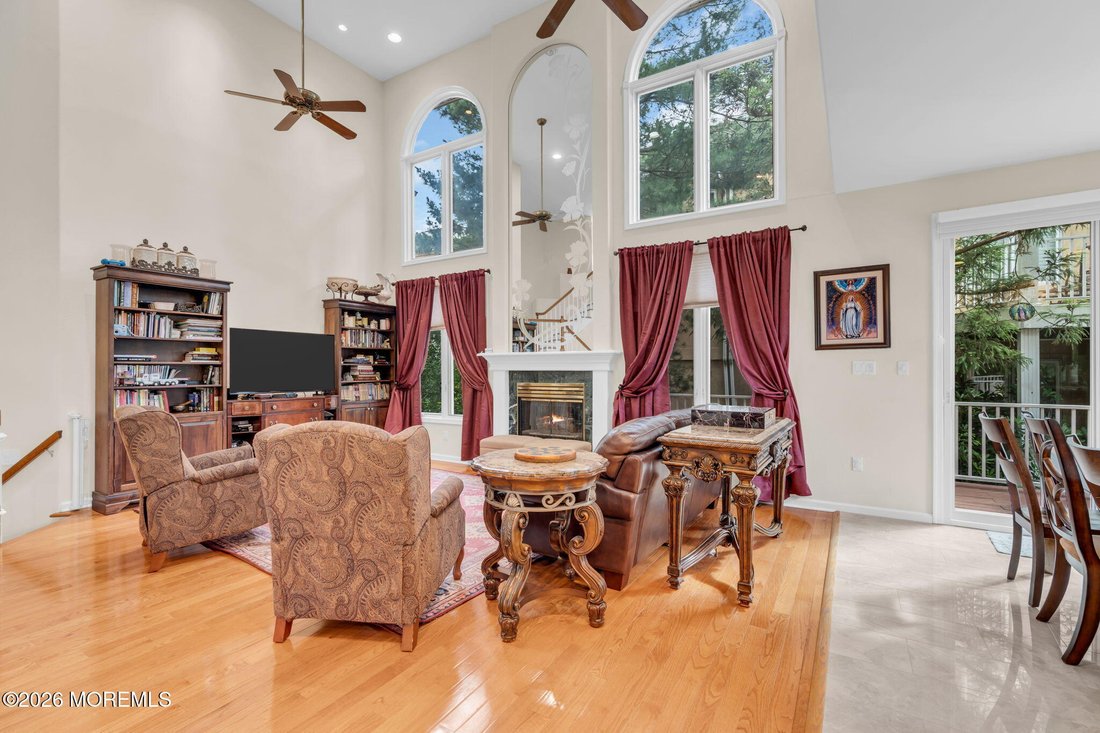 House in Holmdel, New Jersey, United States 4 - 18290443