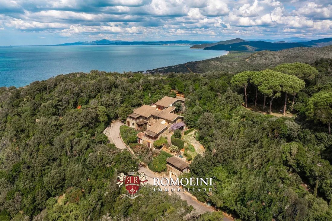 Villa in Punta Ala, Castiglione della Pescaia, Tuscany 1 - 15674052