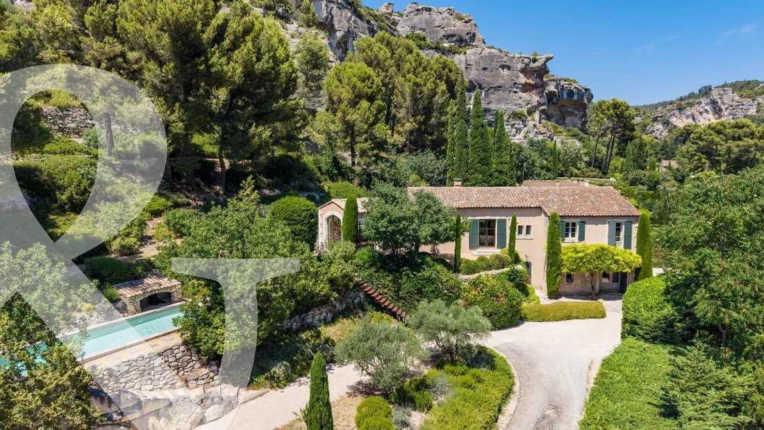 House in Les Baux-de-Provence, Provence-Alpes-Côte d'Azur, France 1 - 17474047