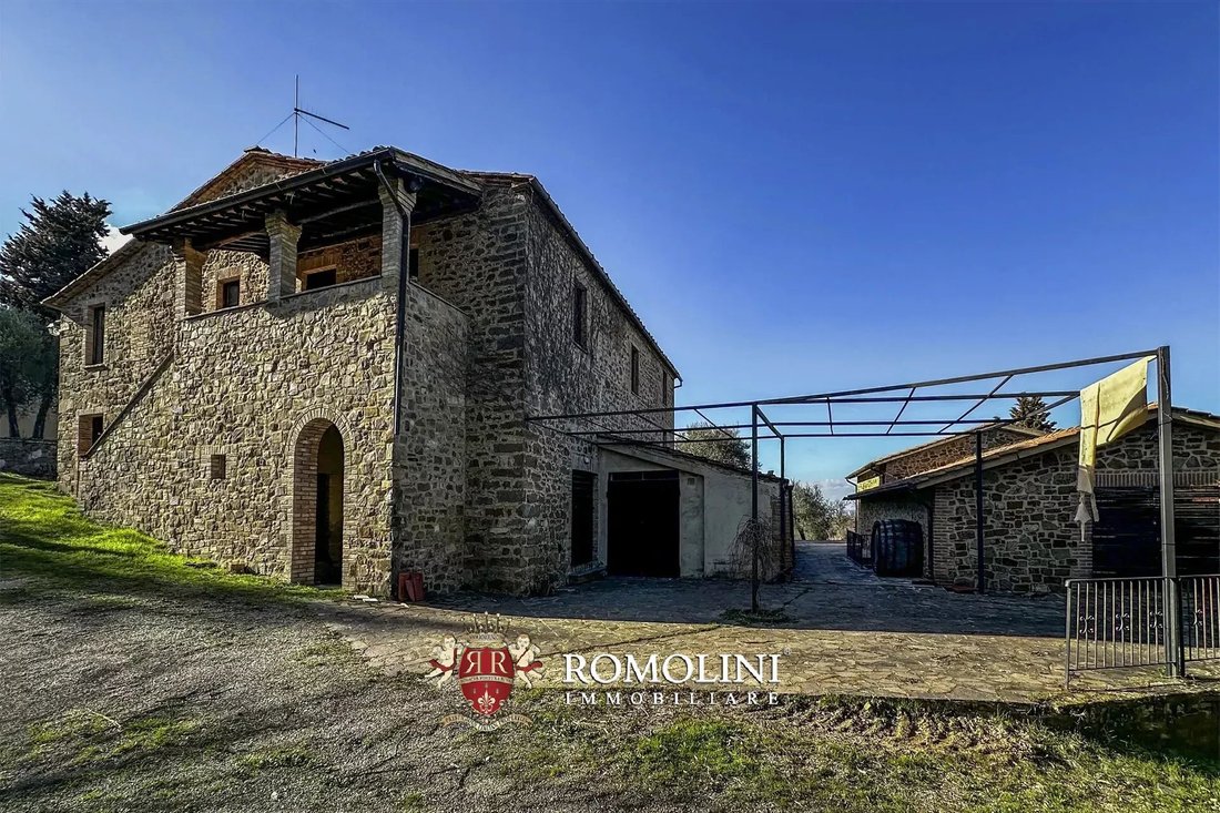 Farm Ranch in Montalcino, Tuscany, Italy 1 - 17540697