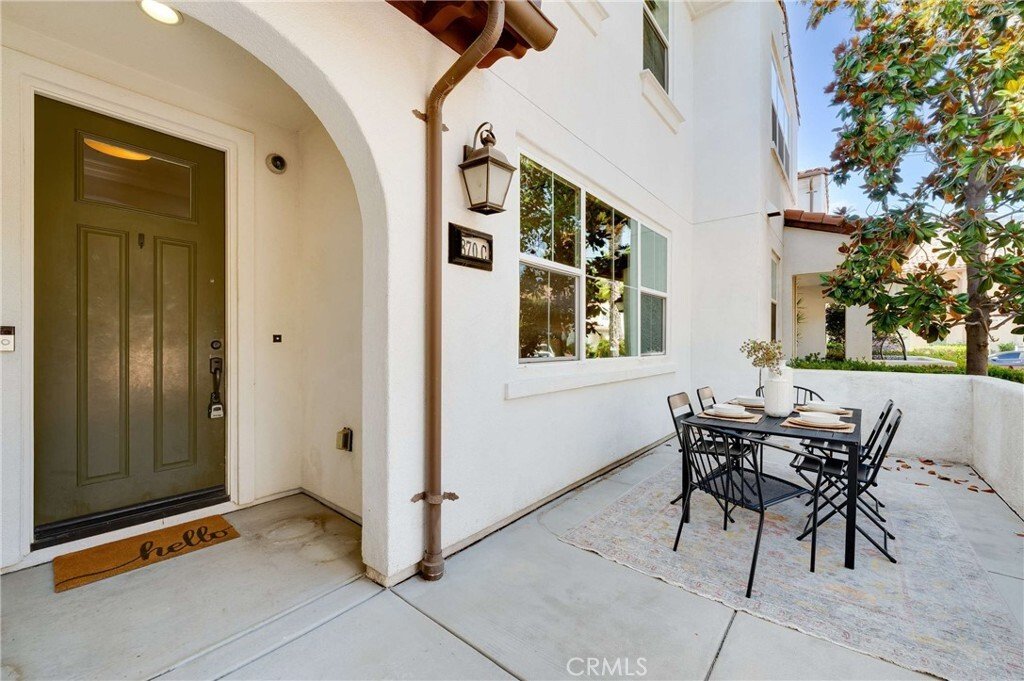 Condo in Azusa, California, United States 4 - 18289214