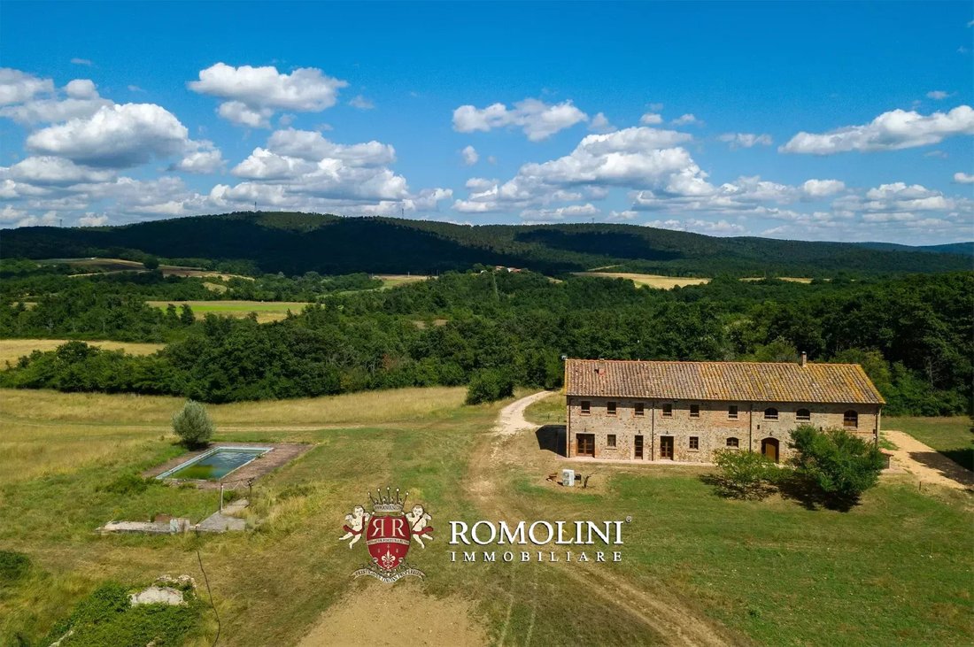 Estate in Chiusdino, Tuscany, Italy 5 - 15737775