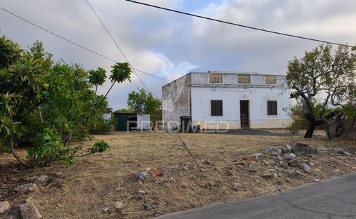 House in Praia dos Pescadores, Olhos de Agua, Portugal 1