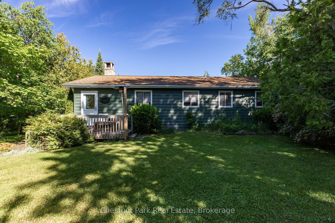 House in Tobermory, Ontario, Canada 3 - 18289456