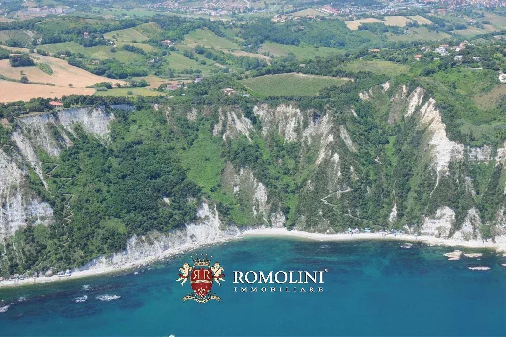 Farm Ranch in Pietralacroce, Ancona, Italy 2 - 15663539