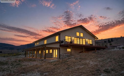 House in Dayton, Montana, United States 1