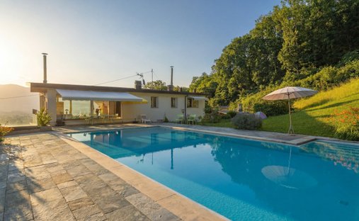 House in Sud, Reignier-Esery, France 1