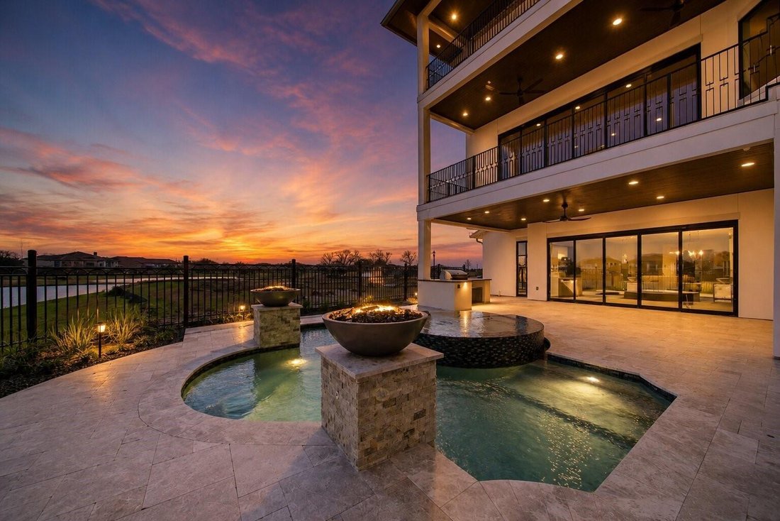 House in Sugar Land, Texas, United States 1 - 18122505