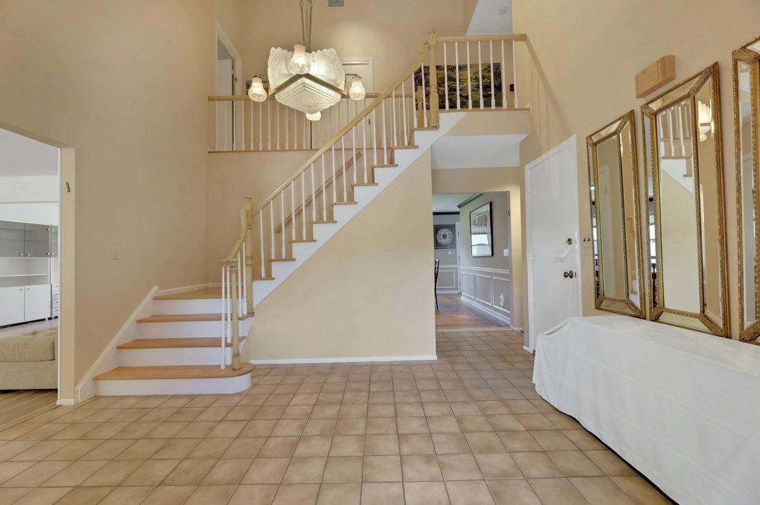House in Fair Lawn, New Jersey, United States 3 - 17956391