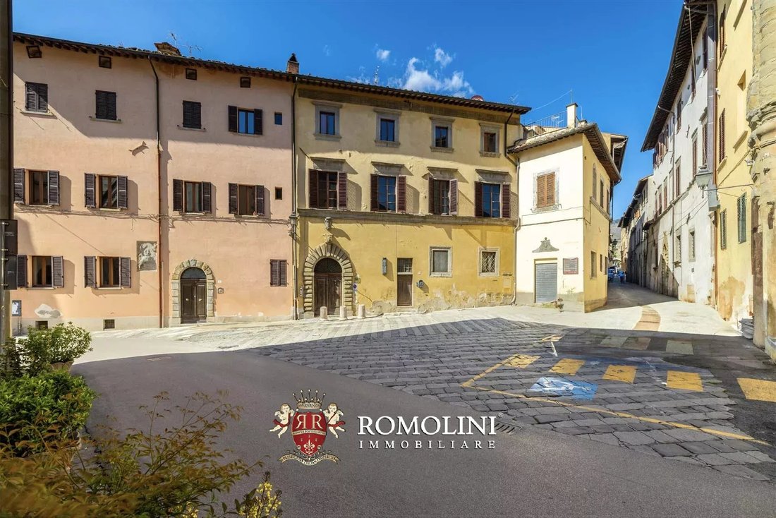 House in Sansepolcro, Tuscany, Italy 3 - 15666410