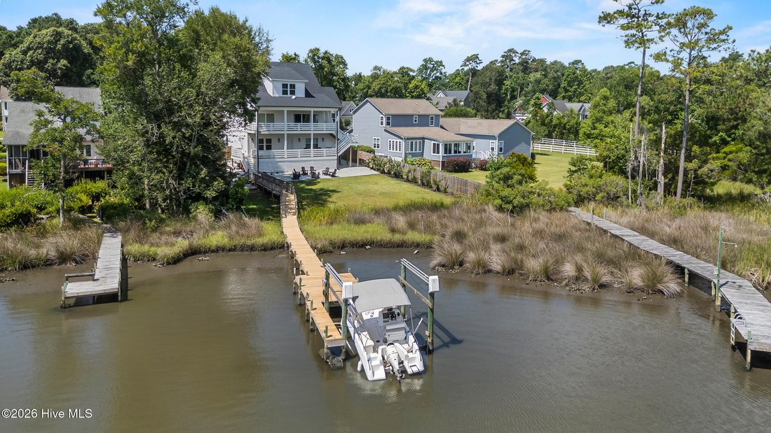 House in North Topsail Beach, North Carolina, United States 4 - 17372478