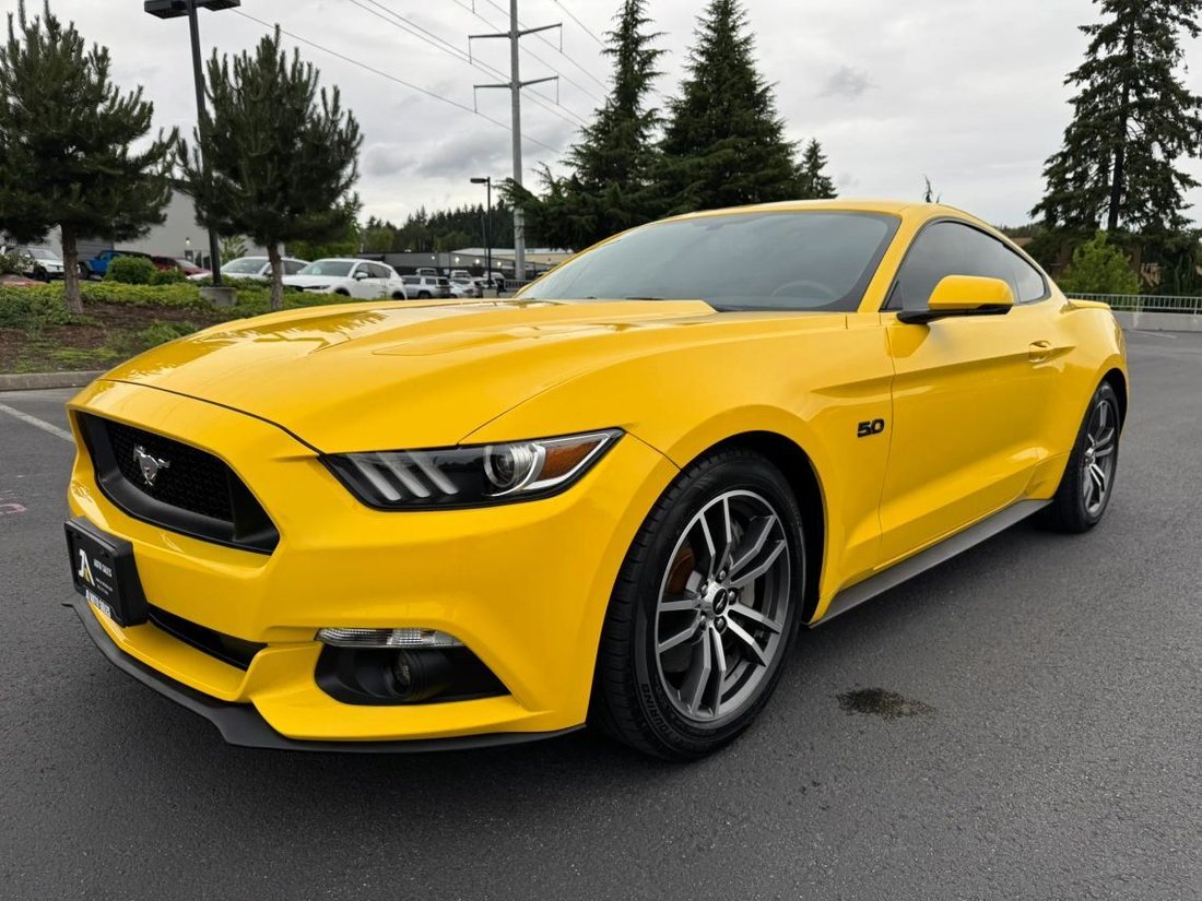 Coupe in Bellevue, WA, United States 4 - 18287027