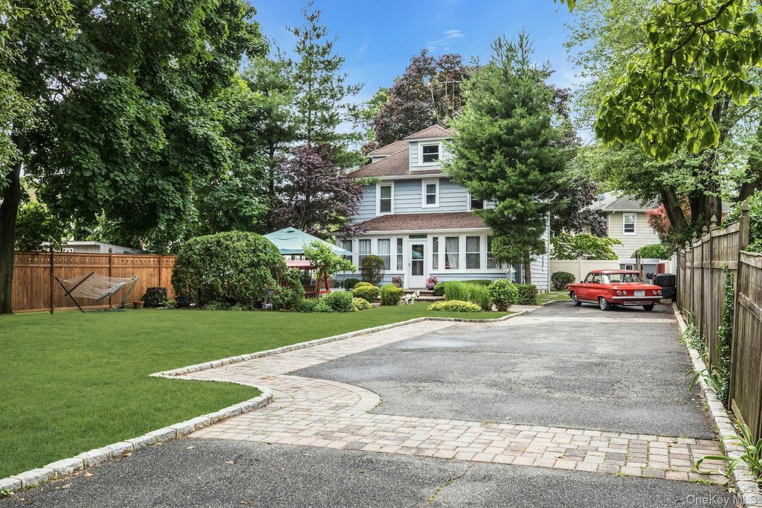 House in West Hempstead, New York, United States 2 - 18145903