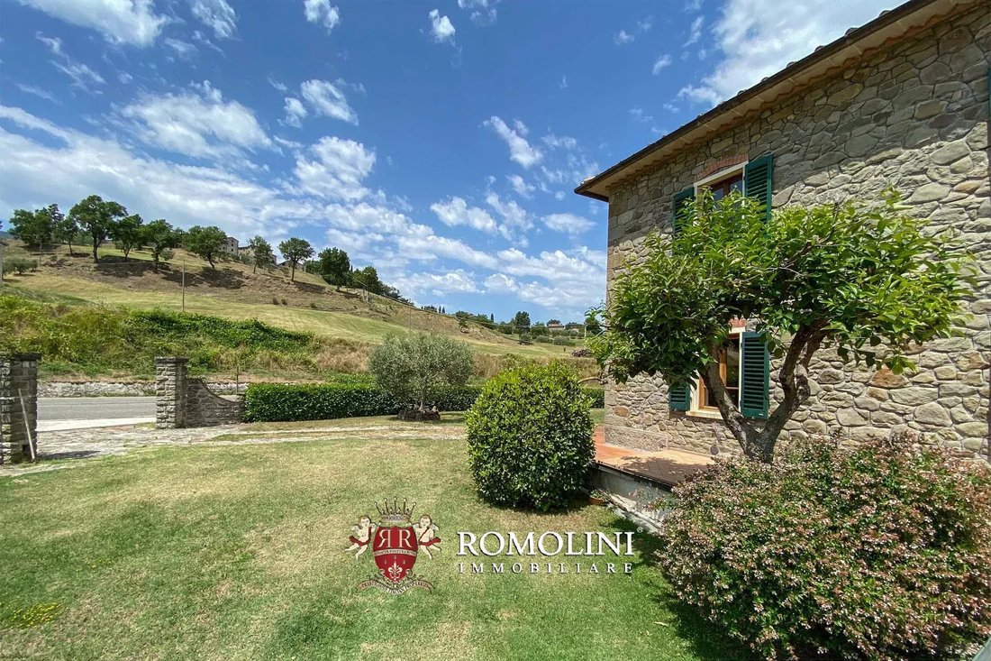 House in Caprese Michelangelo, Tuscany, Italy 2 - 15666345