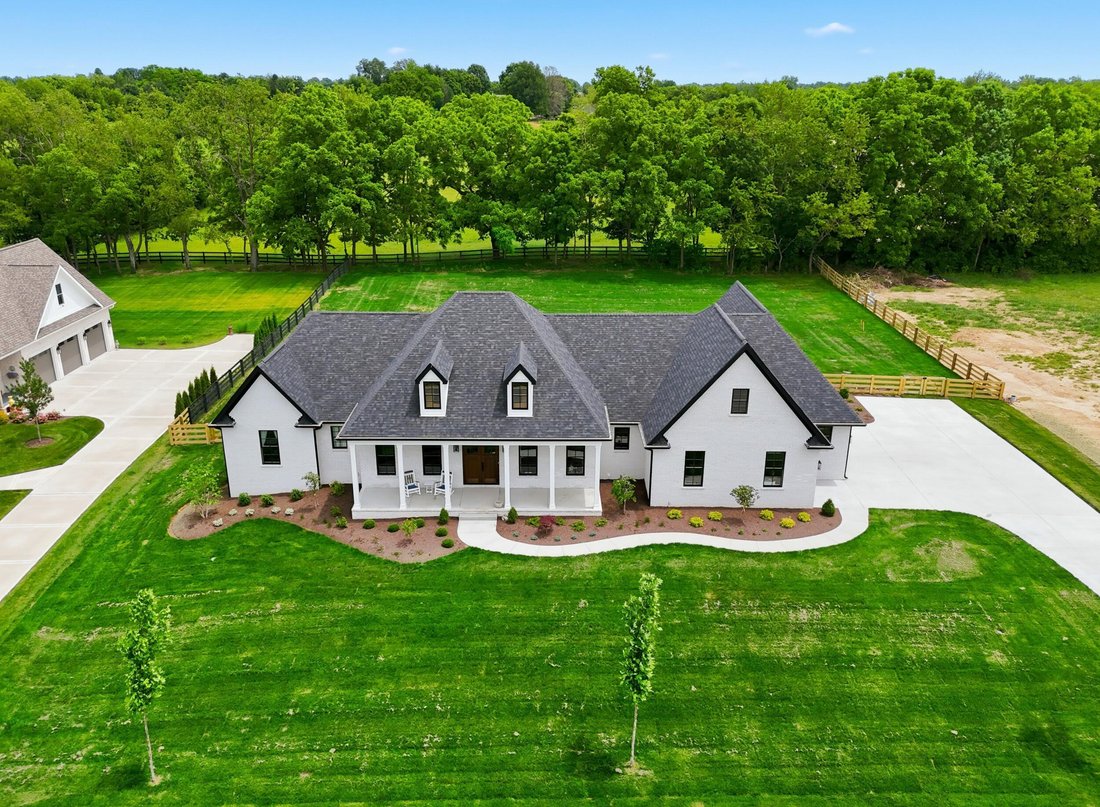 House in Nicholasville, Kentucky, United States 3 - 18291874